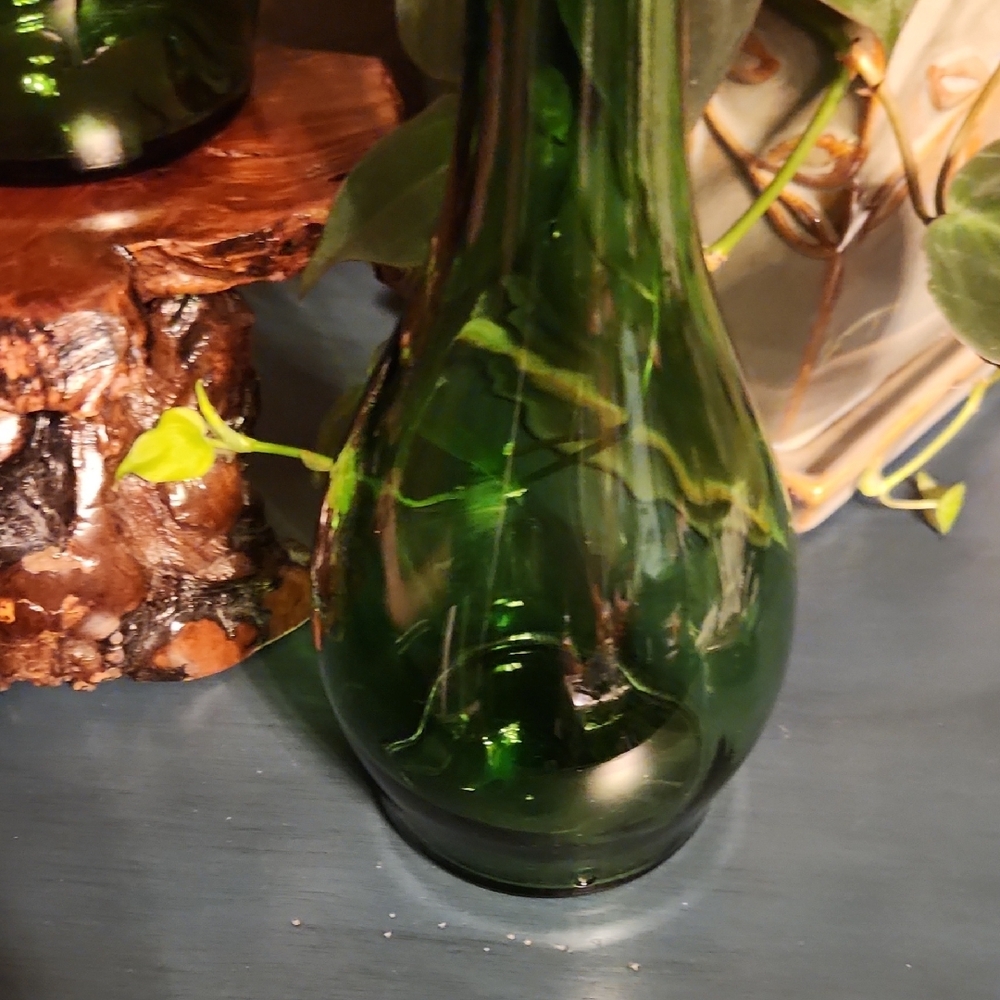 Duraglas RARE 1962 Green Decorative Bottles with Wooden Tops - Picture 10 of 12